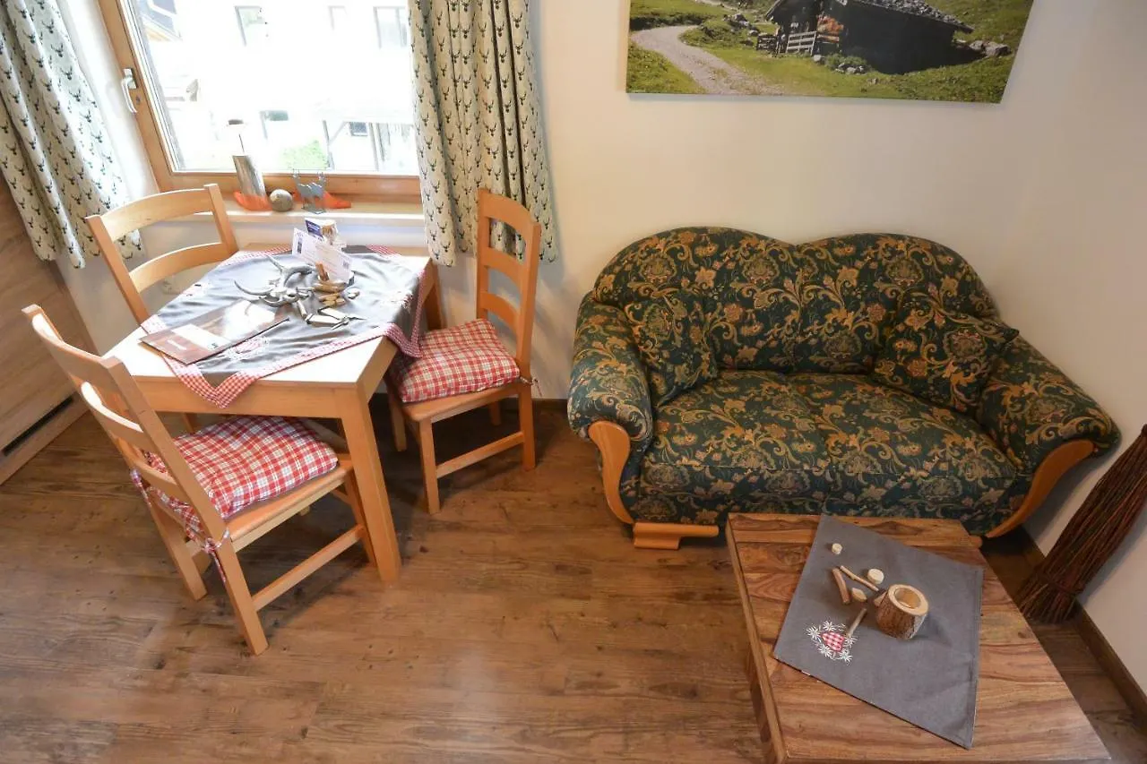 Haus Edelraute Apartment Mittenwald Germany