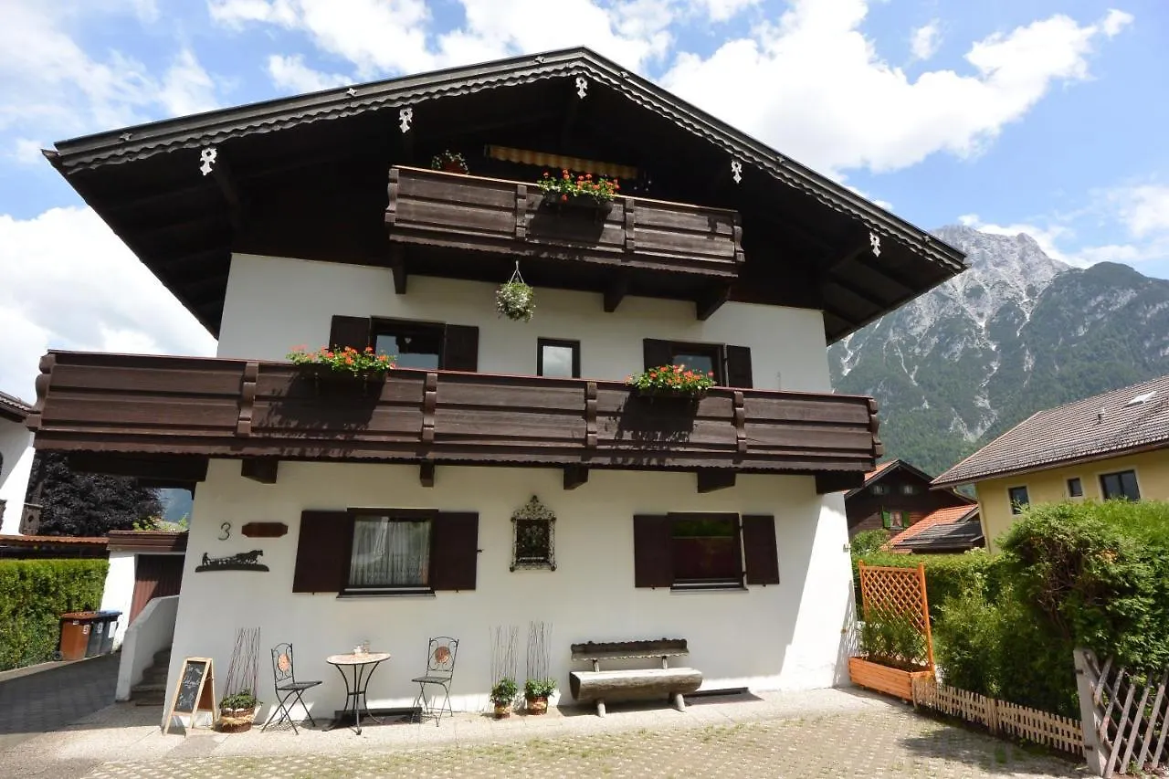 Haus Edelraute Apartment Mittenwald 0*,