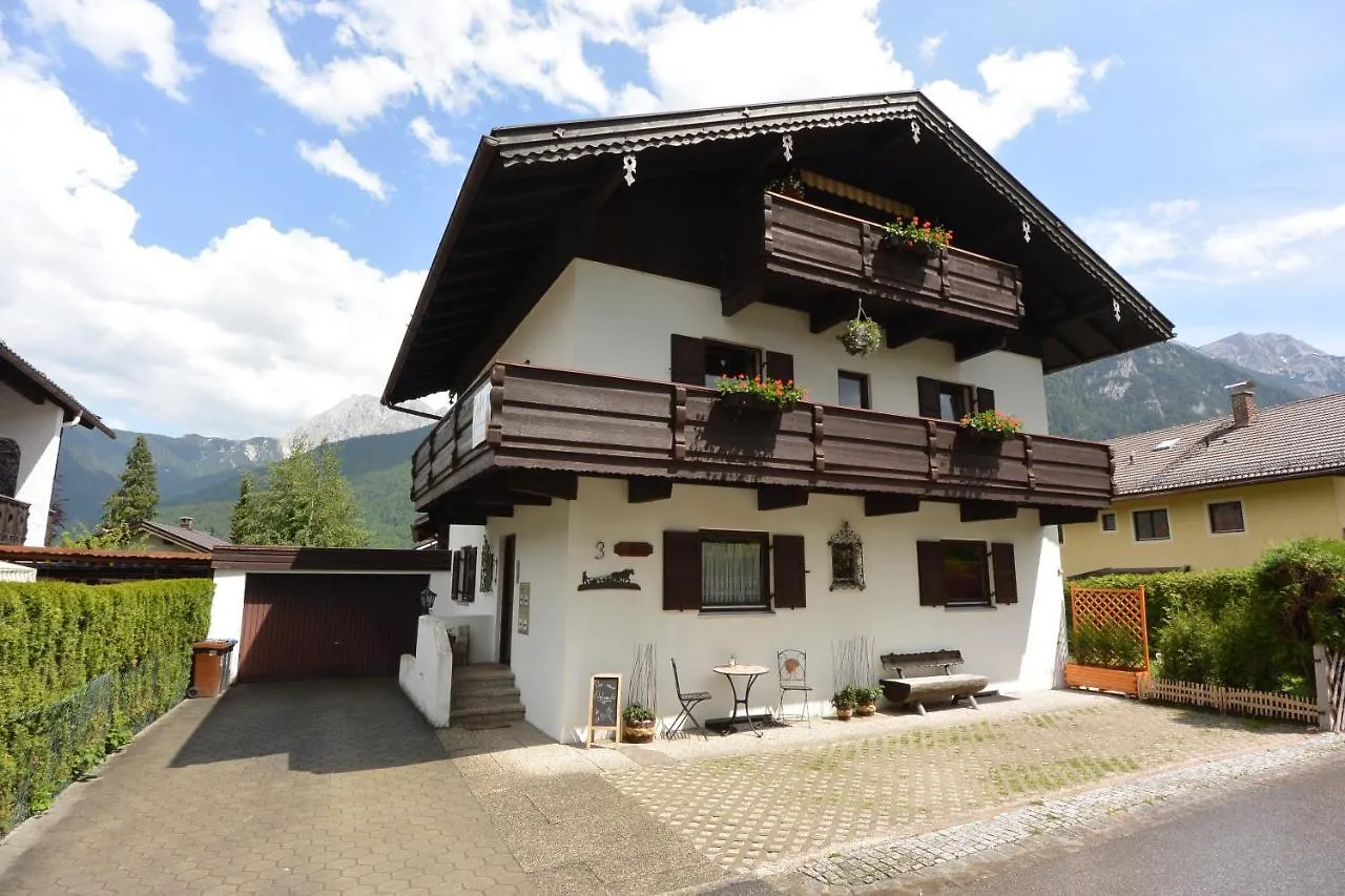 Haus Edelraute Apartment Mittenwald Germany